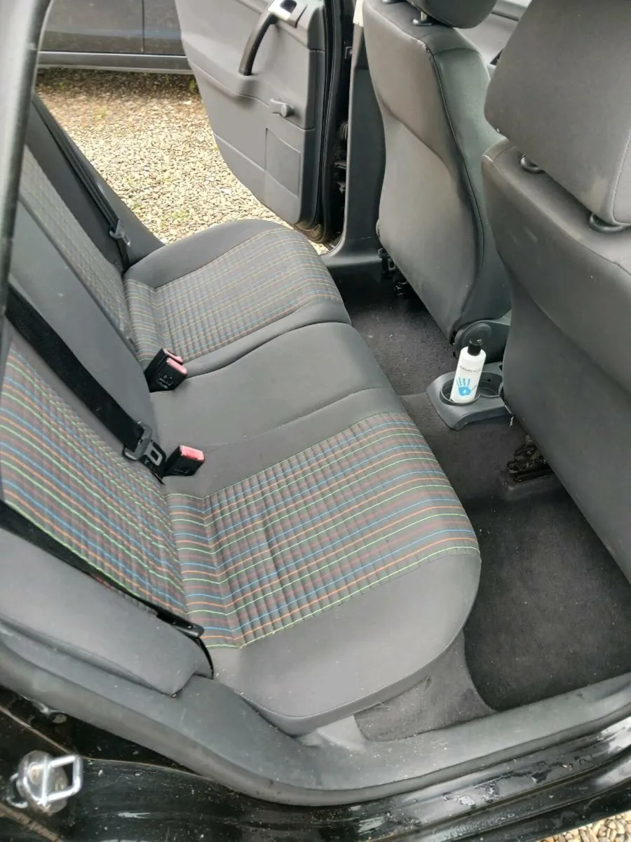 VW Polo 06 - Image 3