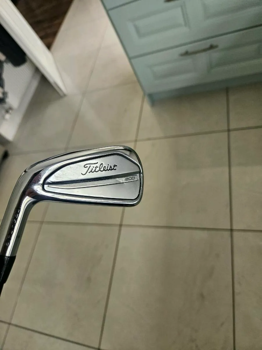 Left handed 3 iron - Image 1