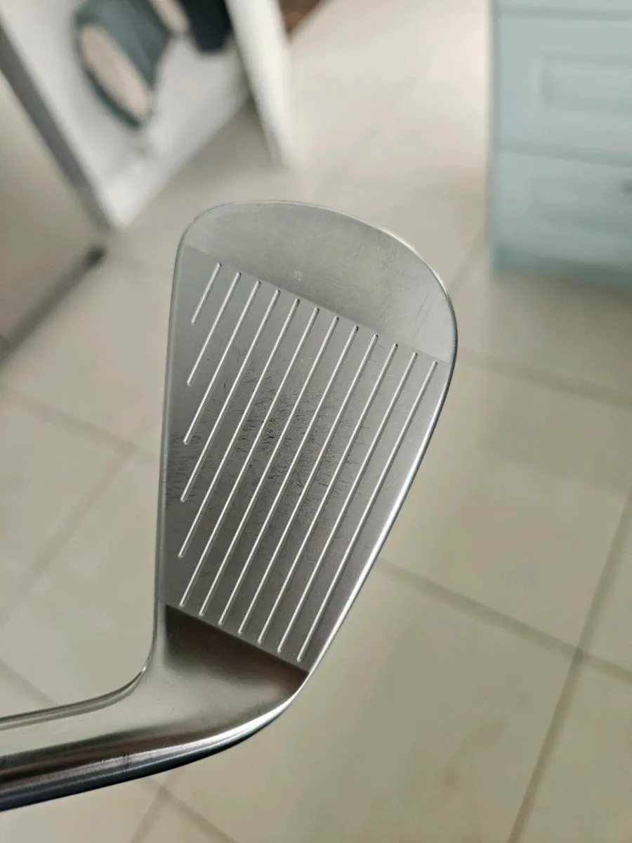 Left handed 3 iron - Image 2