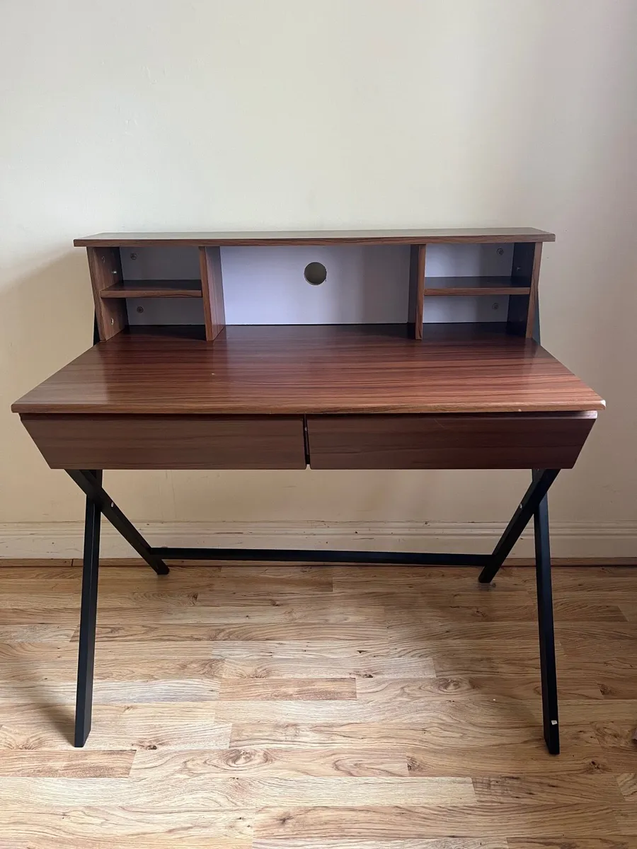 Desk - Image 1
