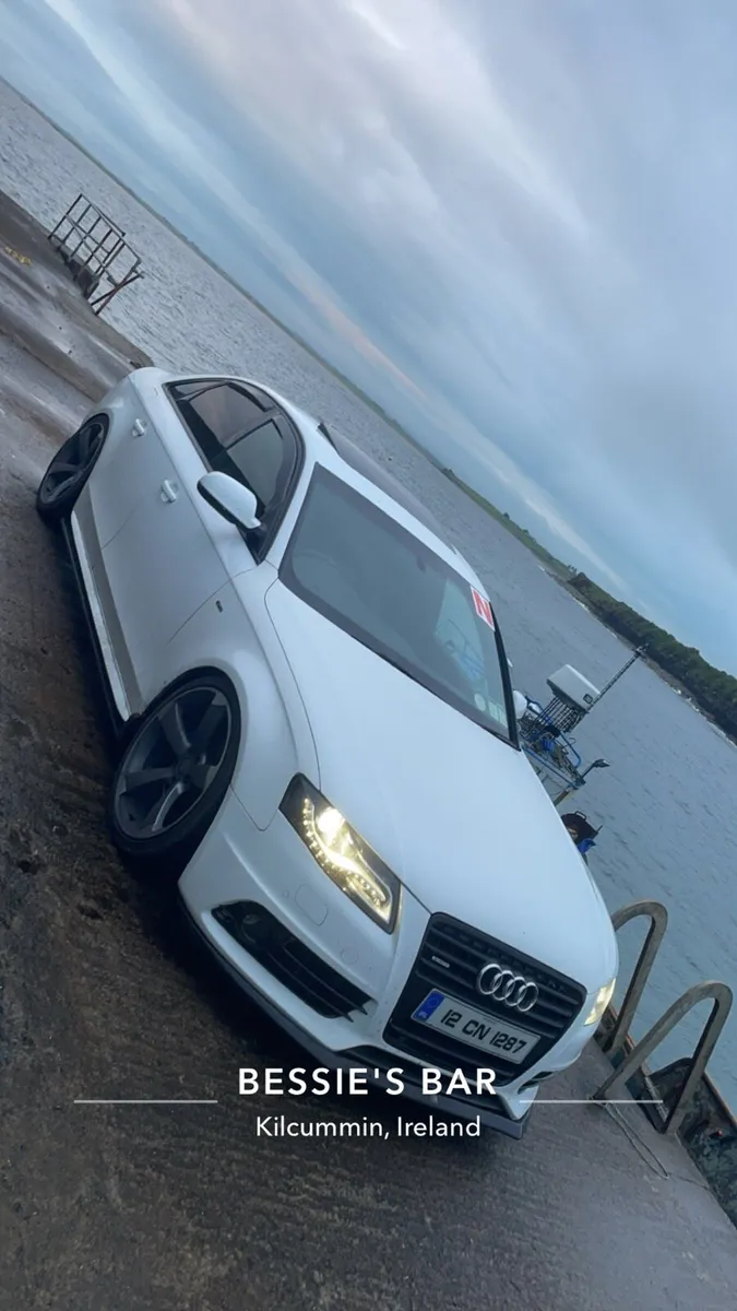 Audi A4 Sunroof Quattro (High Spec) - Image 4