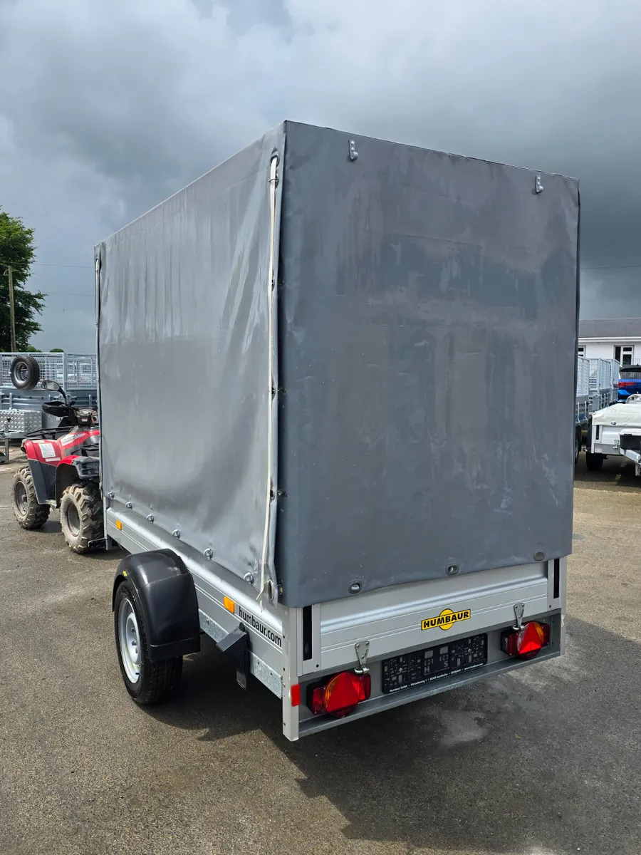 Trailer with cover braked - Image 3