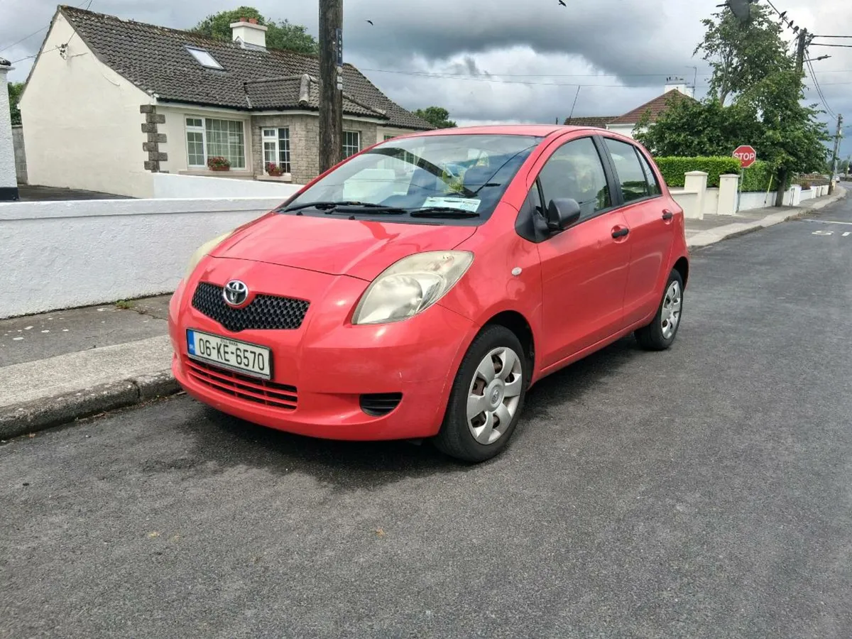 Toyota yaris - Image 2
