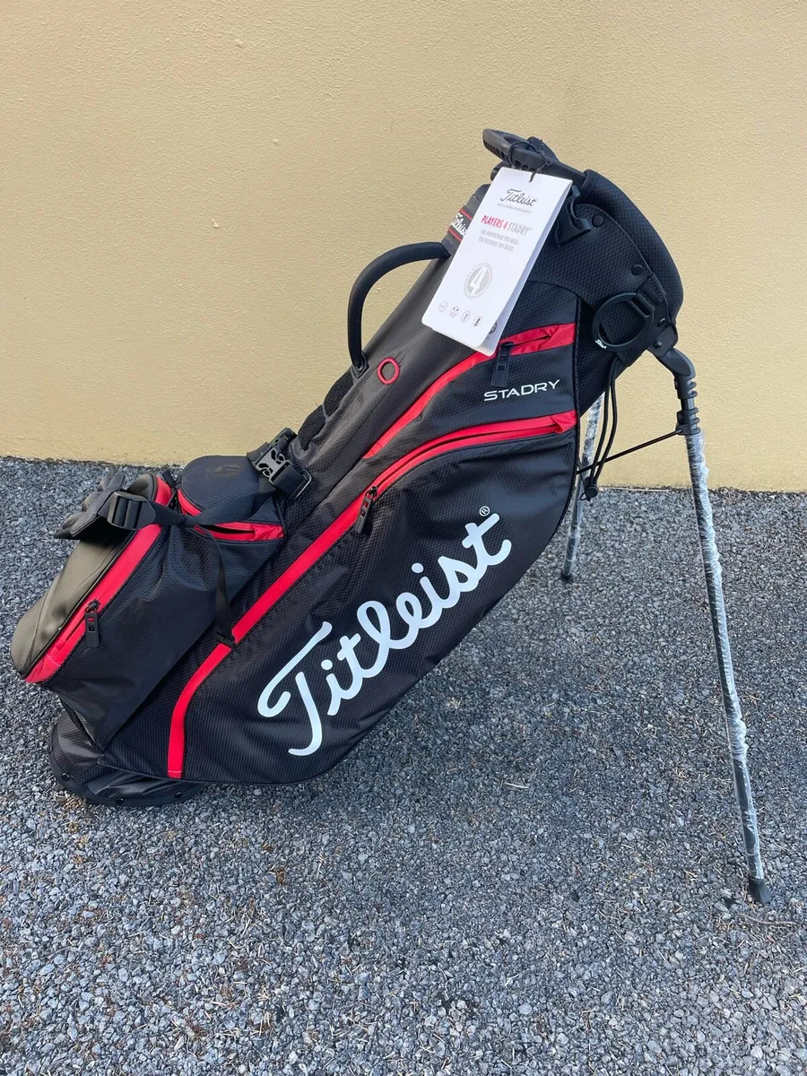 New Titleist Sta Dry waterproof golf bag - Image 1