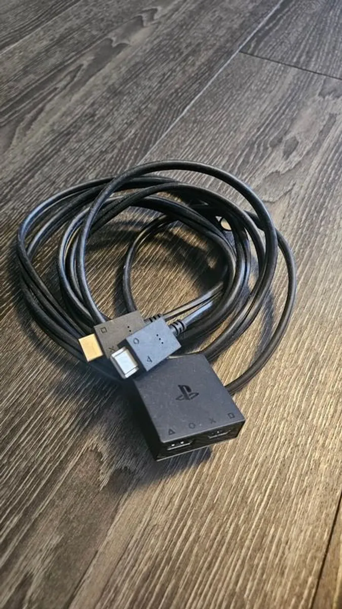 PSVR 1 with PS5 Adaptor - Image 3