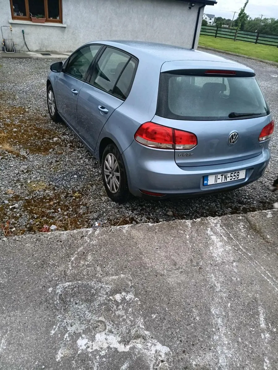 Volkswaggen golf - Image 3