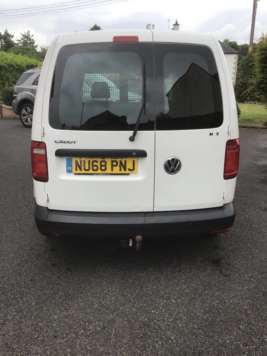 Volkswagen caddy - Image 4