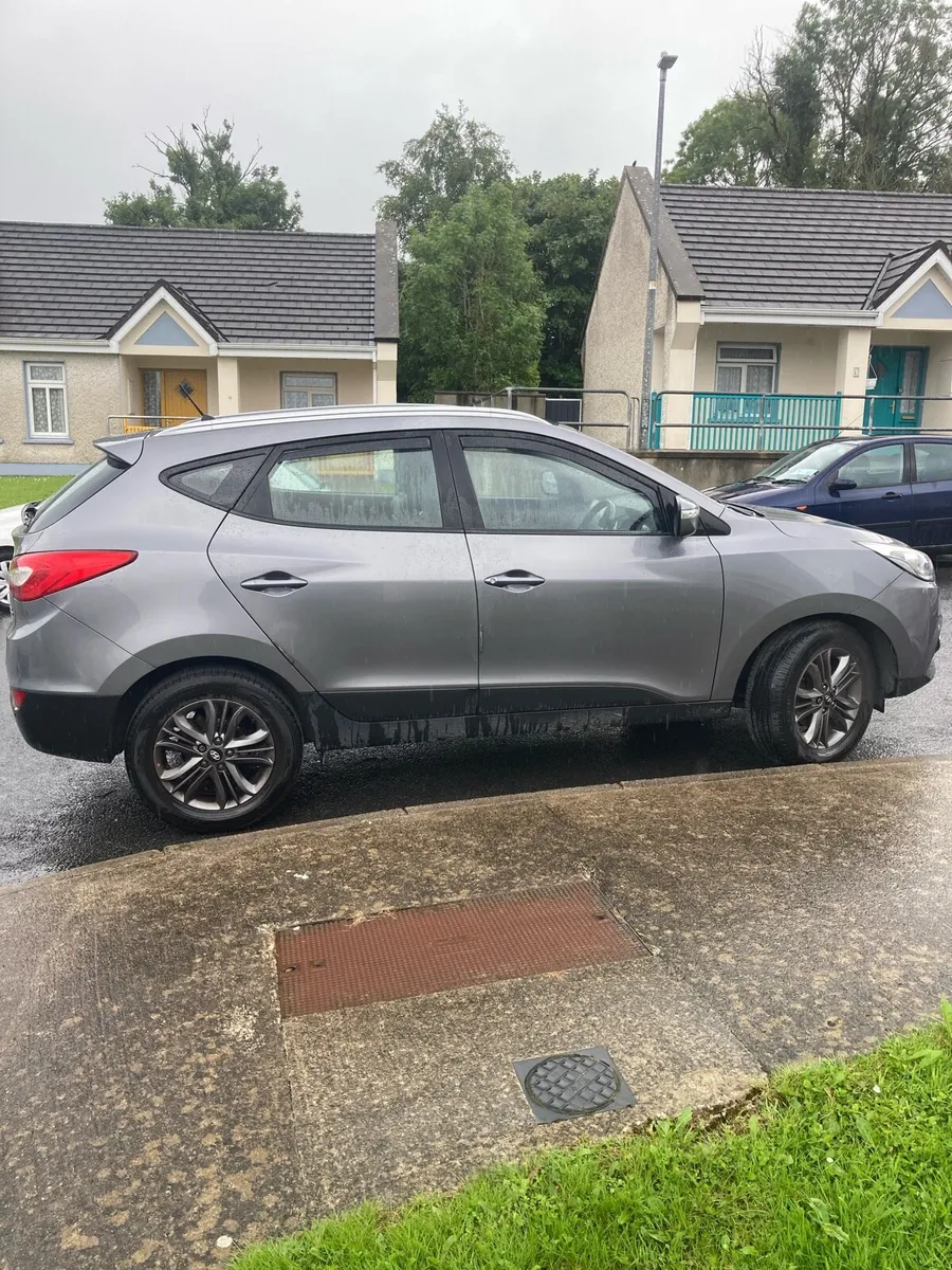 HYUNDAI IX 35SE - Image 3