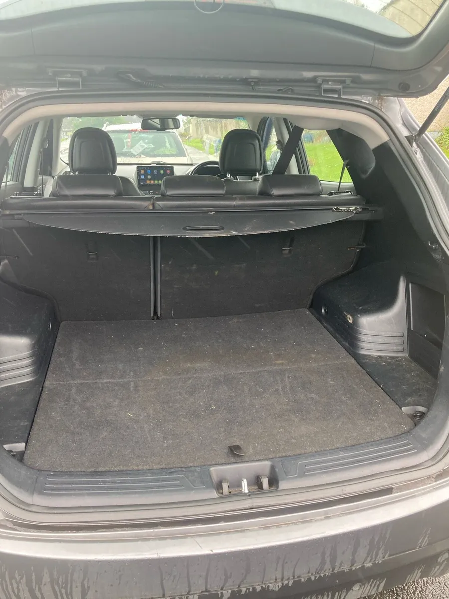 HYUNDAI IX 35SE - Image 4