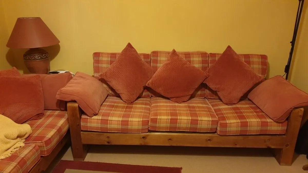Sitting room suite