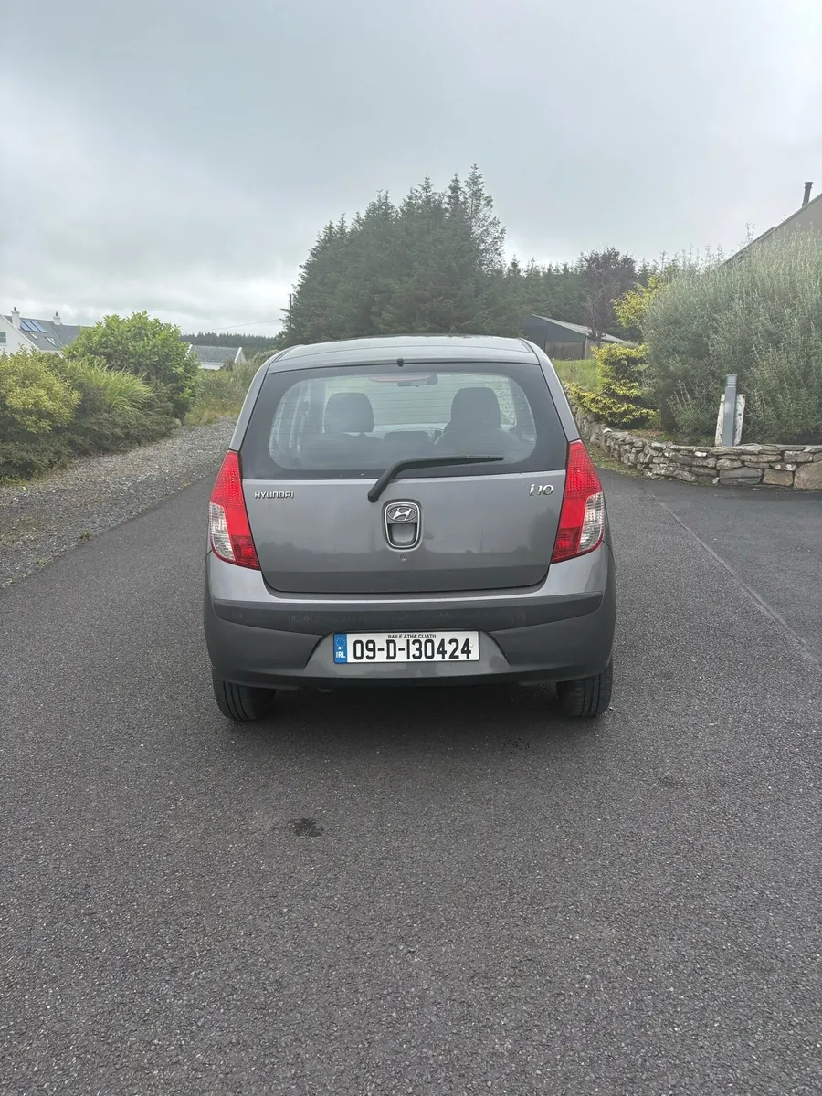 Hyundai i10 - Image 2