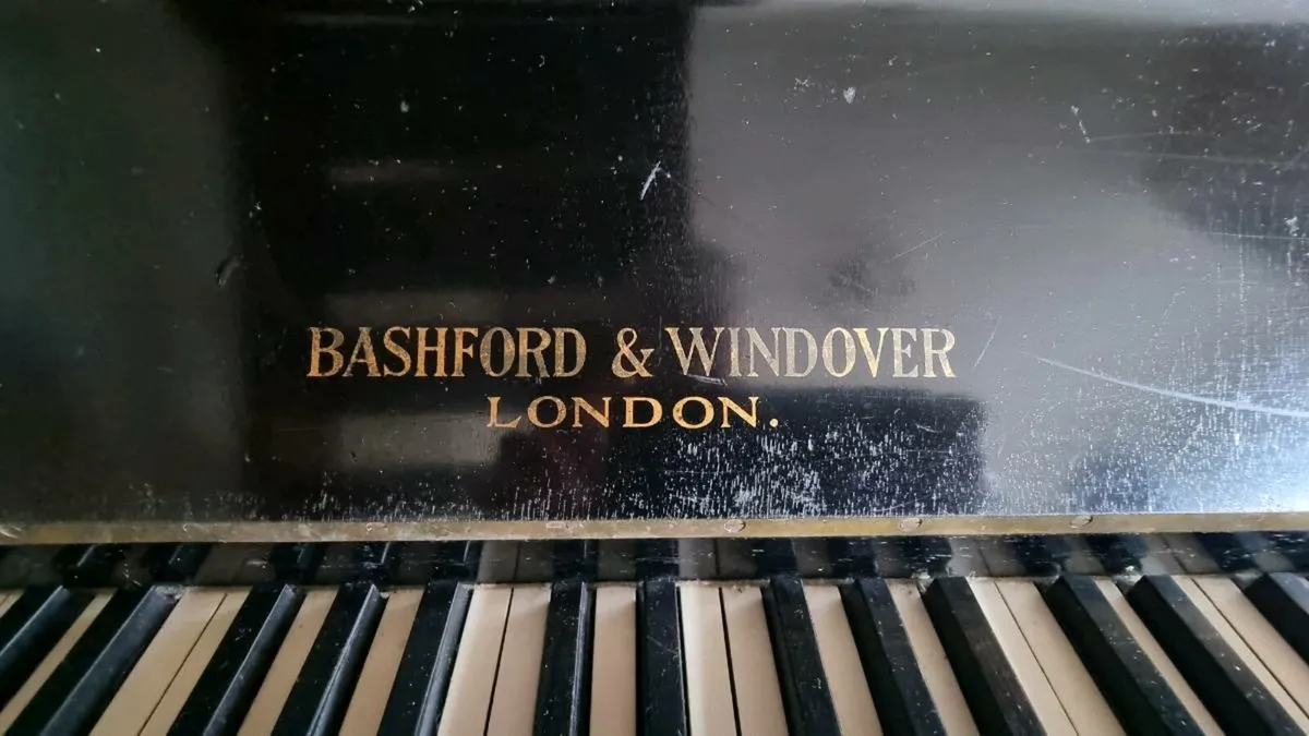 Upright piano - Image 4