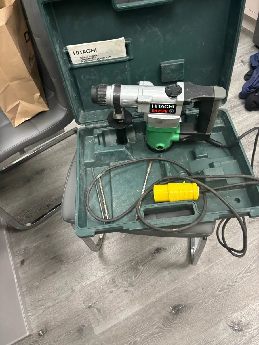 Hitachi SDS drill 110v - Image 2