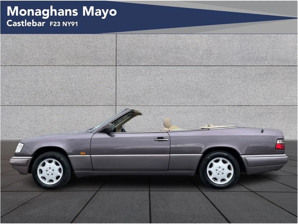 1994 Mercedes-Benz E Class Convertible - Image 4