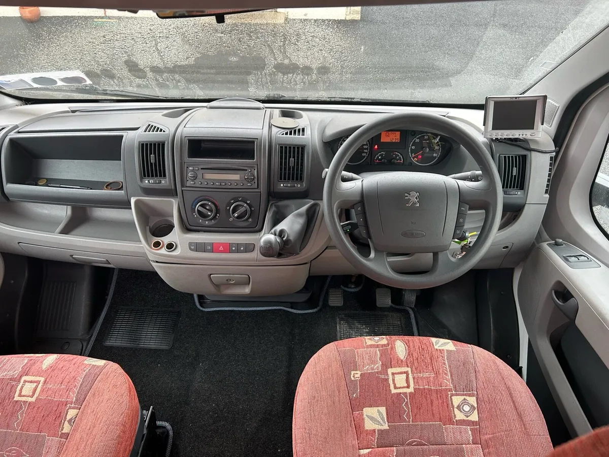 Campervan - 6 berth - Elddis Sunquest 180 - Image 2