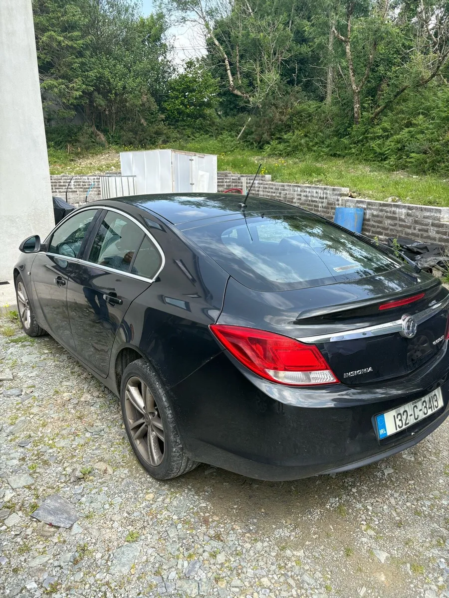 Vauxhall Insignia 2.0l 2013 - Image 1