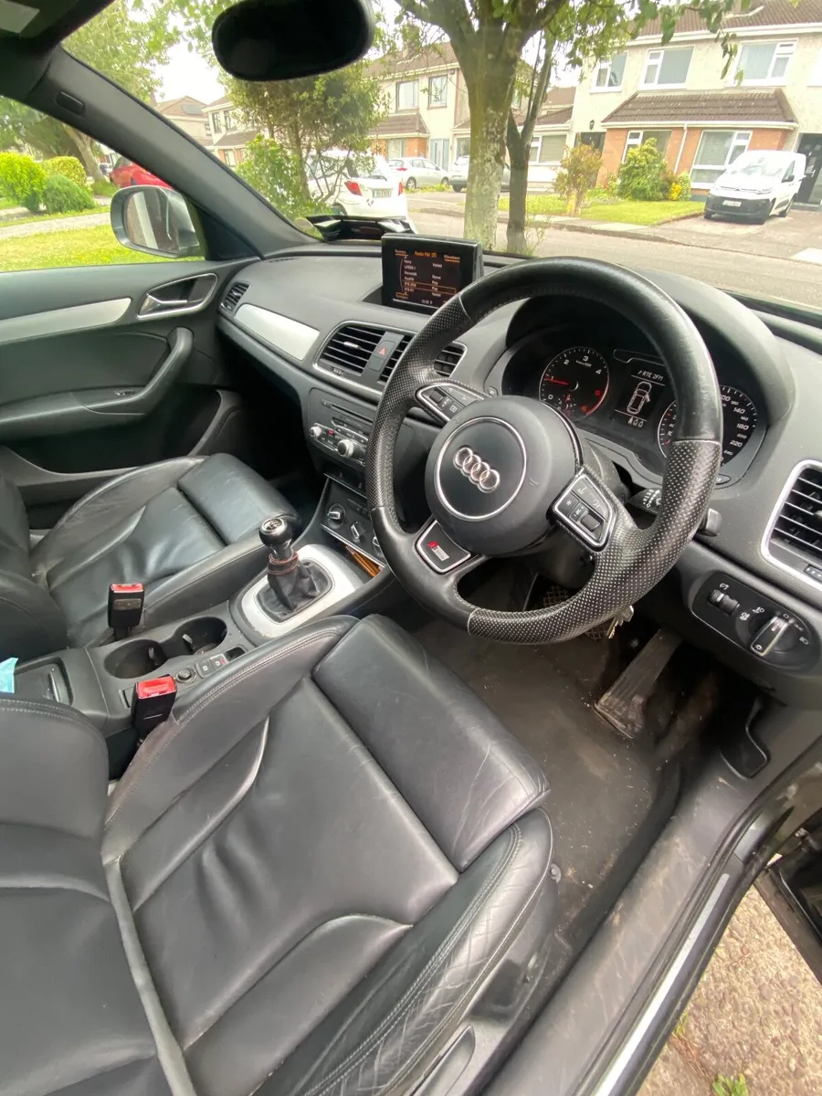 Audi Q3 S-Line 2012 - Image 3