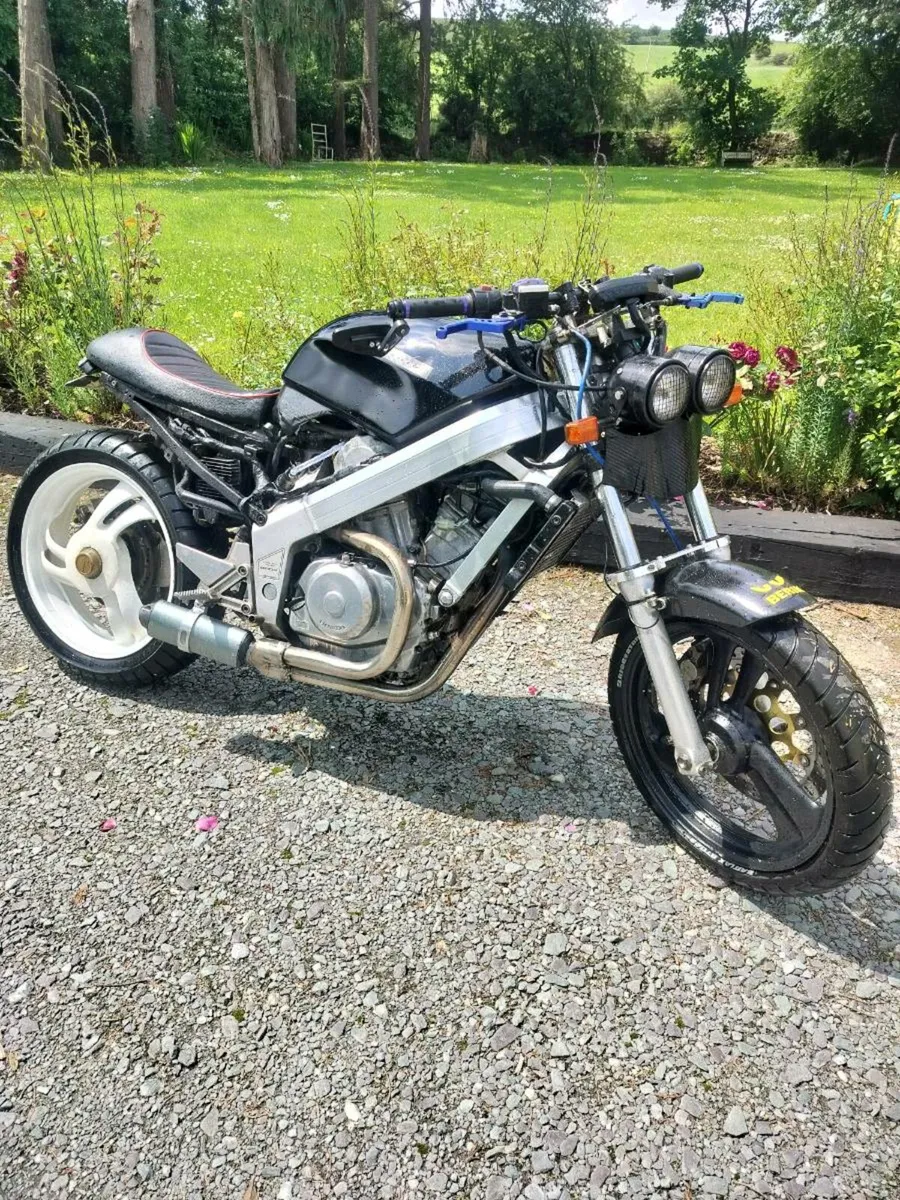 Honda bros 400 - Image 1