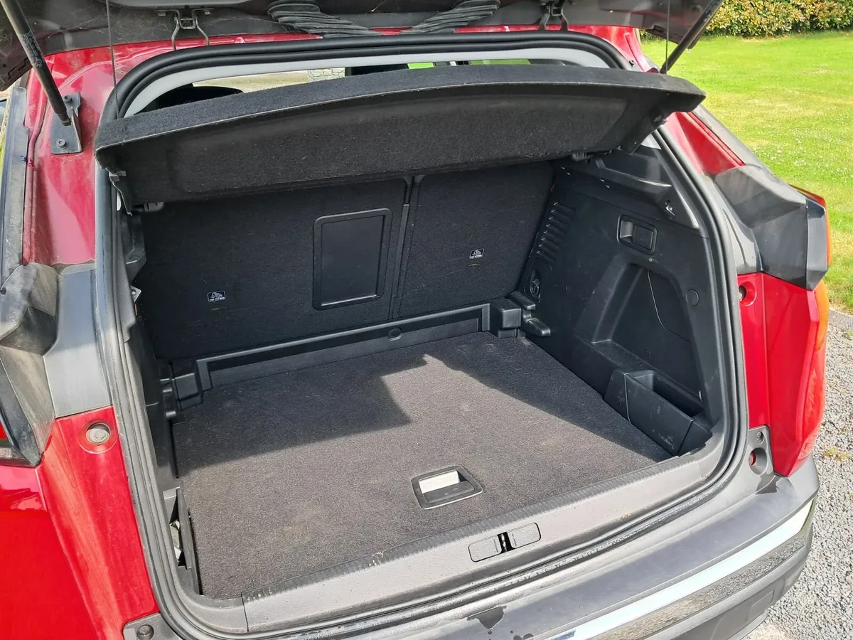 Peugeot 3008 2020 - Image 4