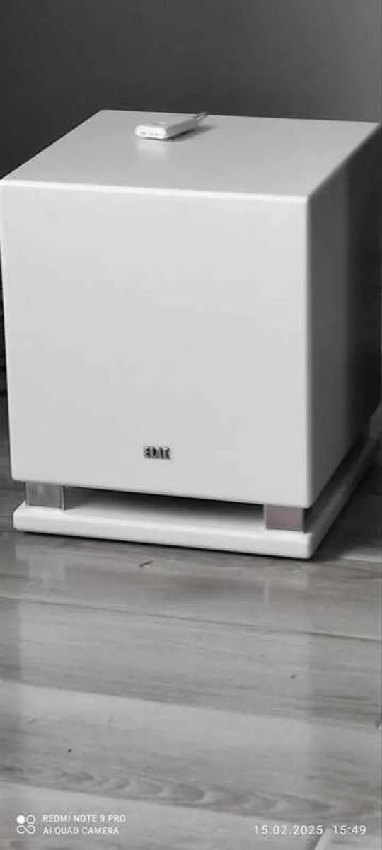 new Great Price !!! - New Beautiful ELAC 2030 Subwoofer - White Lacquer Satin Matt - 350W - I will add a new White USB Transmitter for free - Image 1