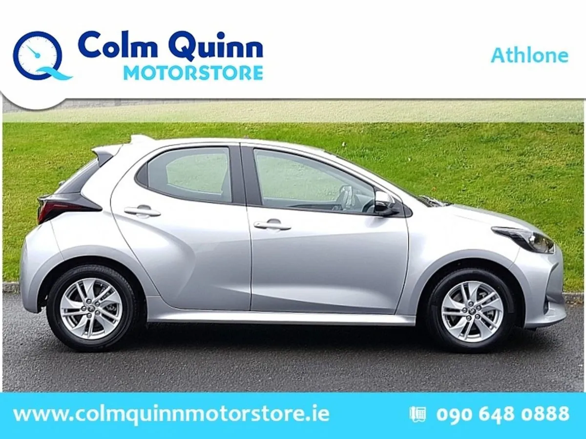 Toyota Yaris Luna 1.5 Hybrid Auto Hatchback - Image 2