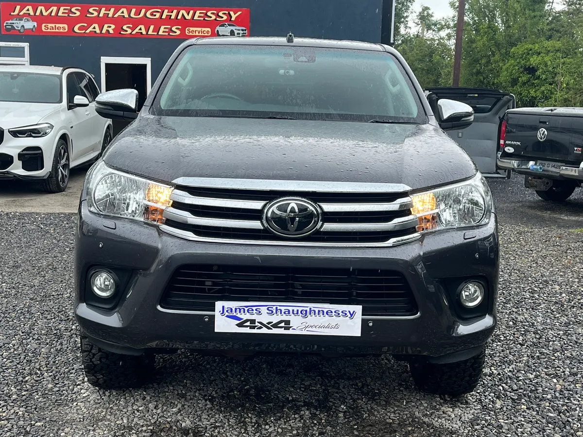 2021 TOYOTA HILUX 2.4 MANUAL - Image 2