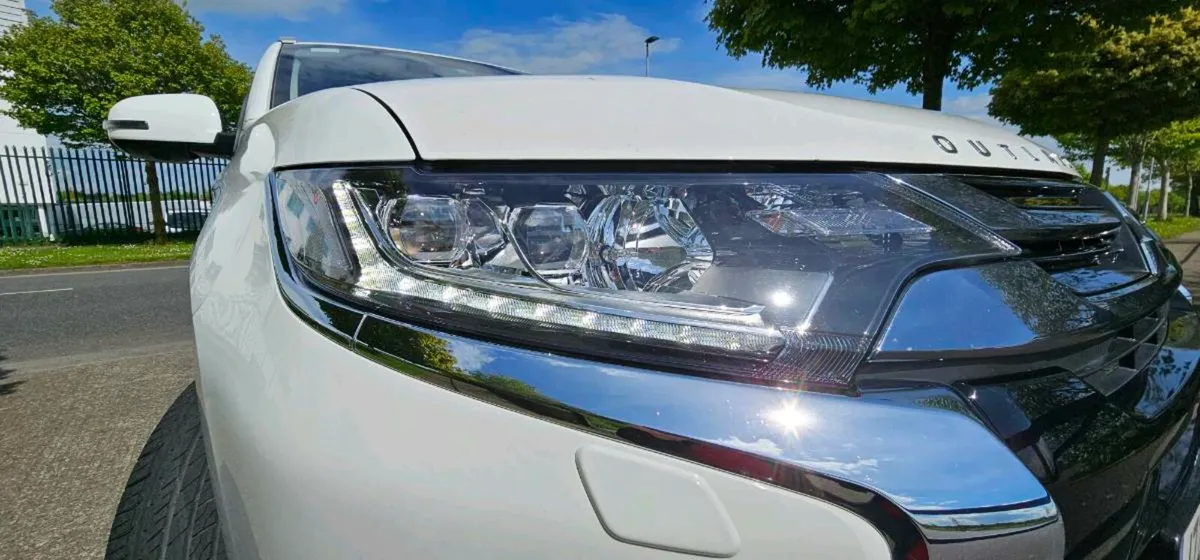 Mitsubishi Outlander - Image 4