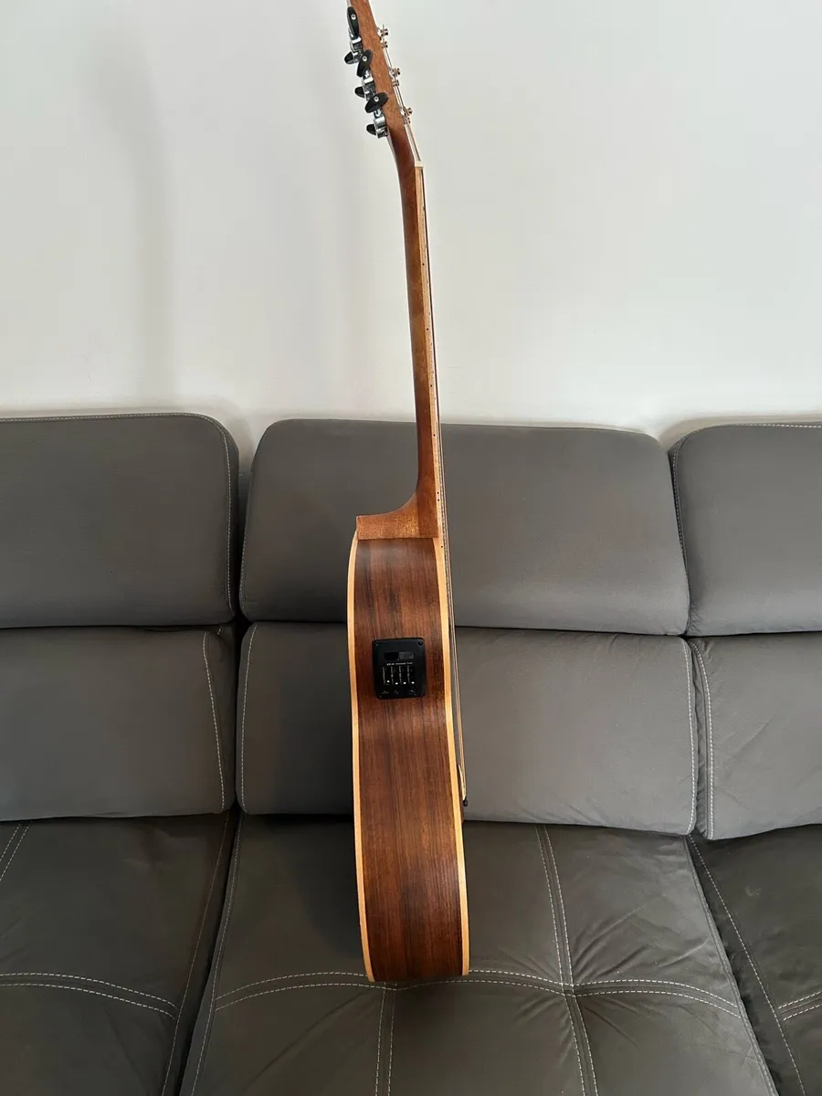 Tanglewood electro acoustic guitar - Image 4