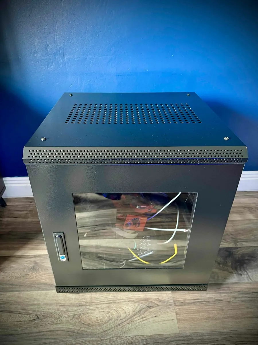 Rack Cabinet - Image 3