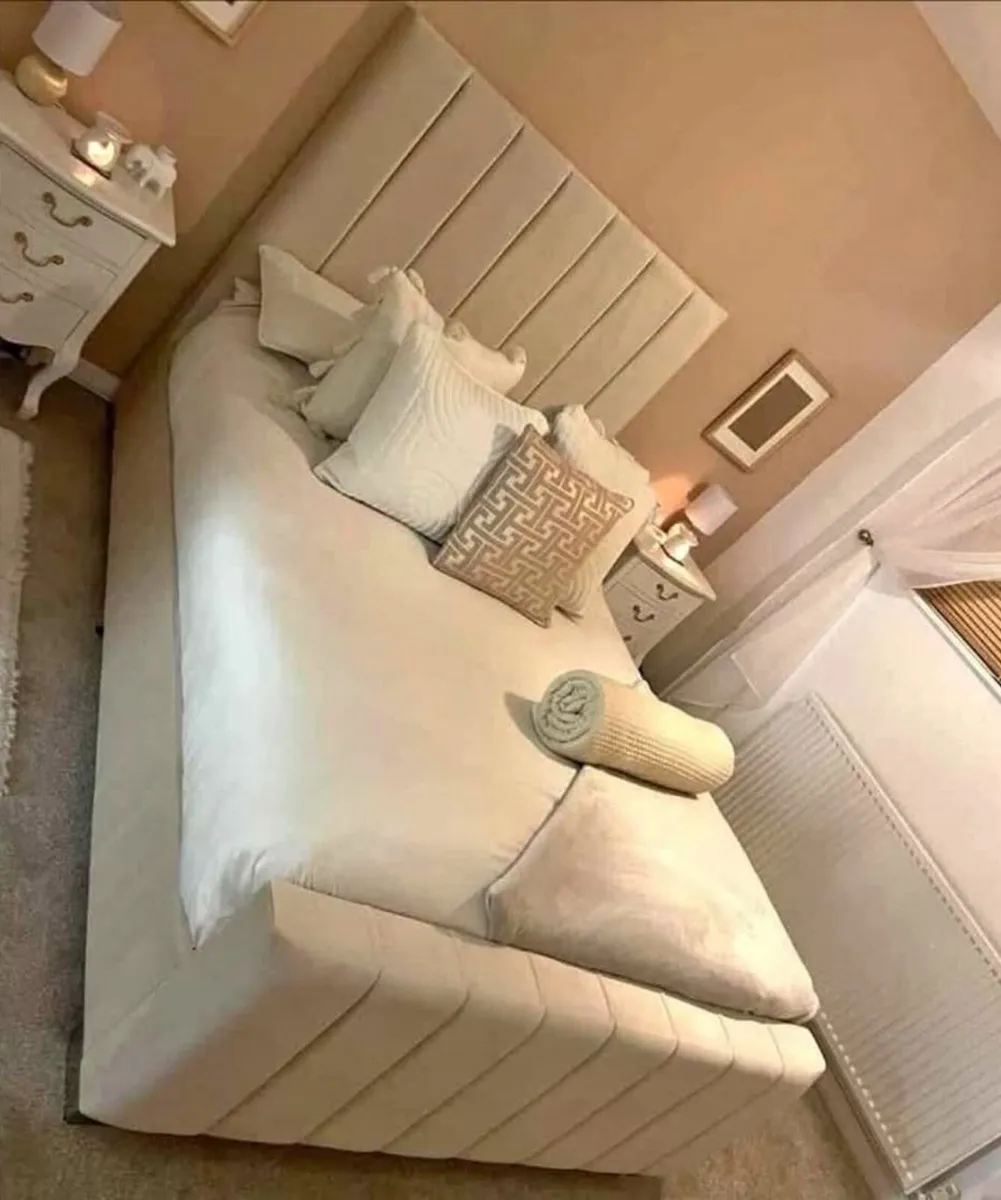 Beds - Image 4