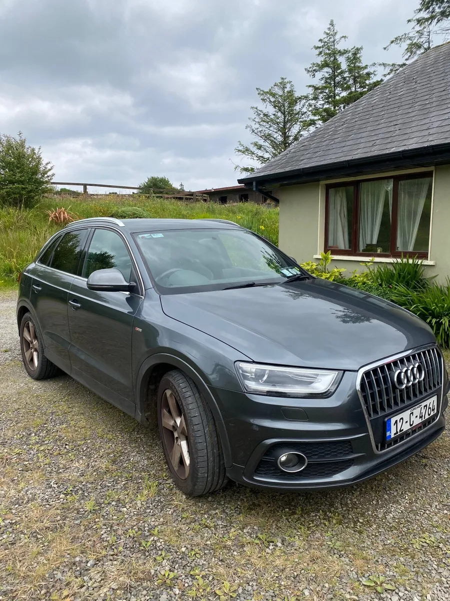 Audi Q3 S-Line 2012 - Image 1
