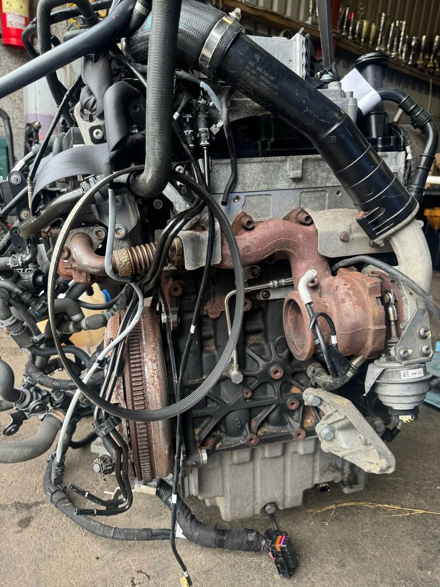 Volkswagen crafter engine complete - Image 2