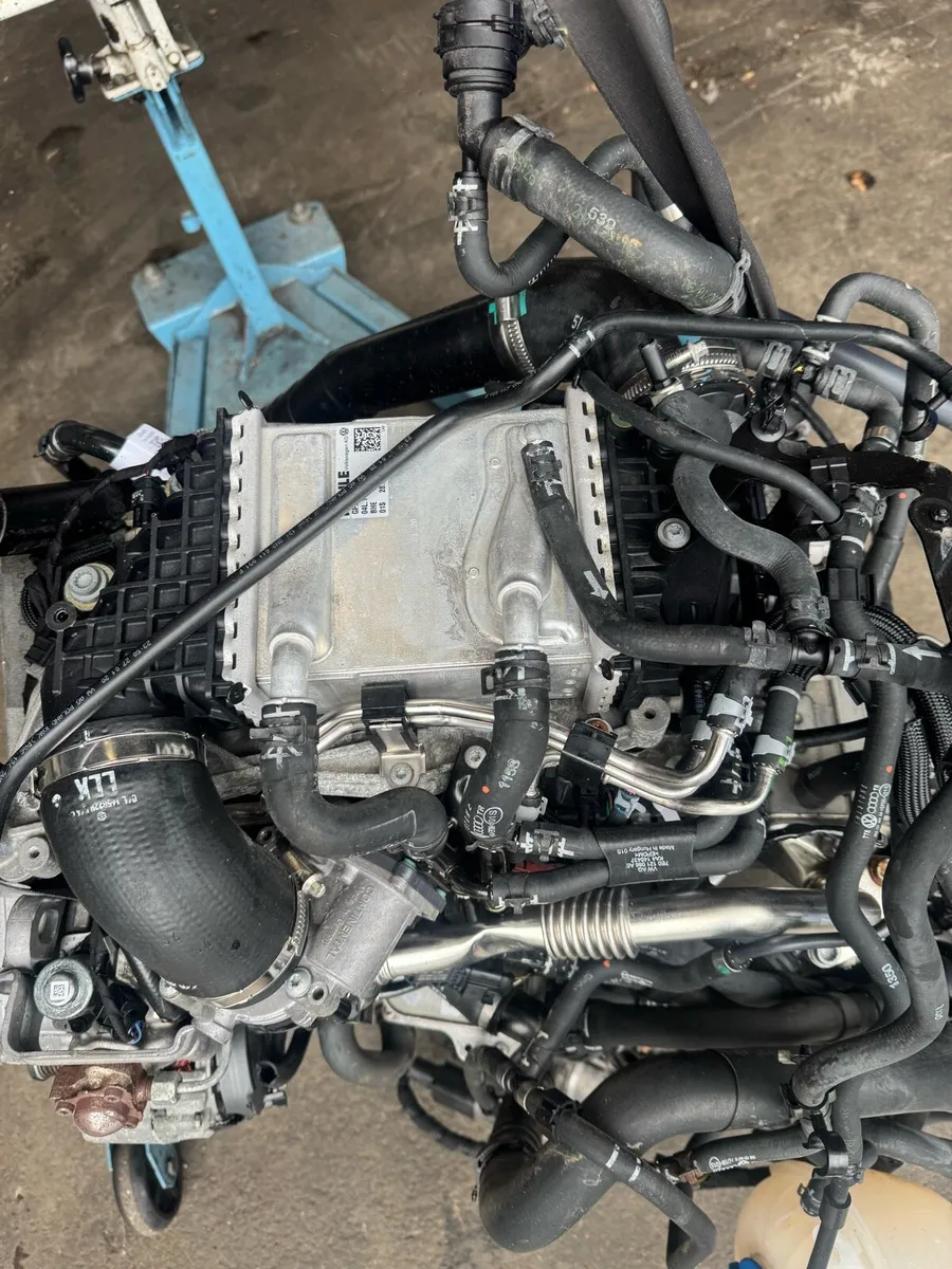 Volkswagen crafter engine complete - Image 4
