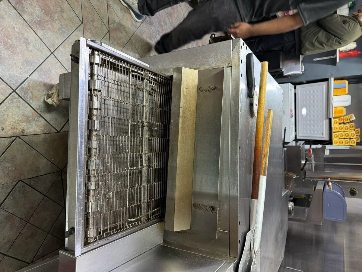 zanolli pizza conveor - Image 3