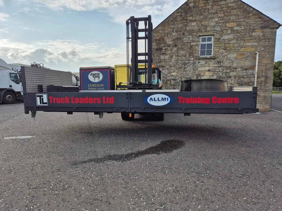 20ft x 8ft4" alloy dropside body - Image 3