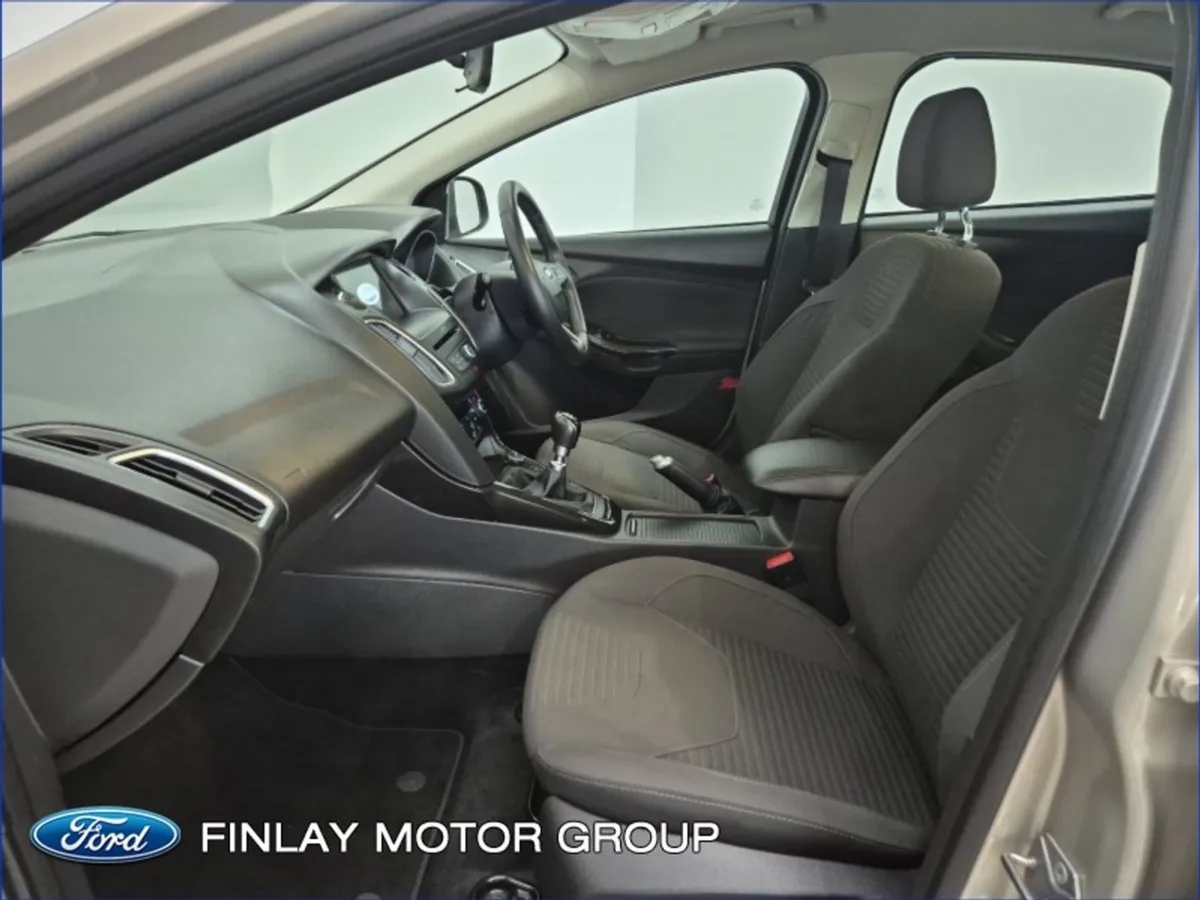 Ford Focus 1.5 Tdci 120PS Titanium - Image 4
