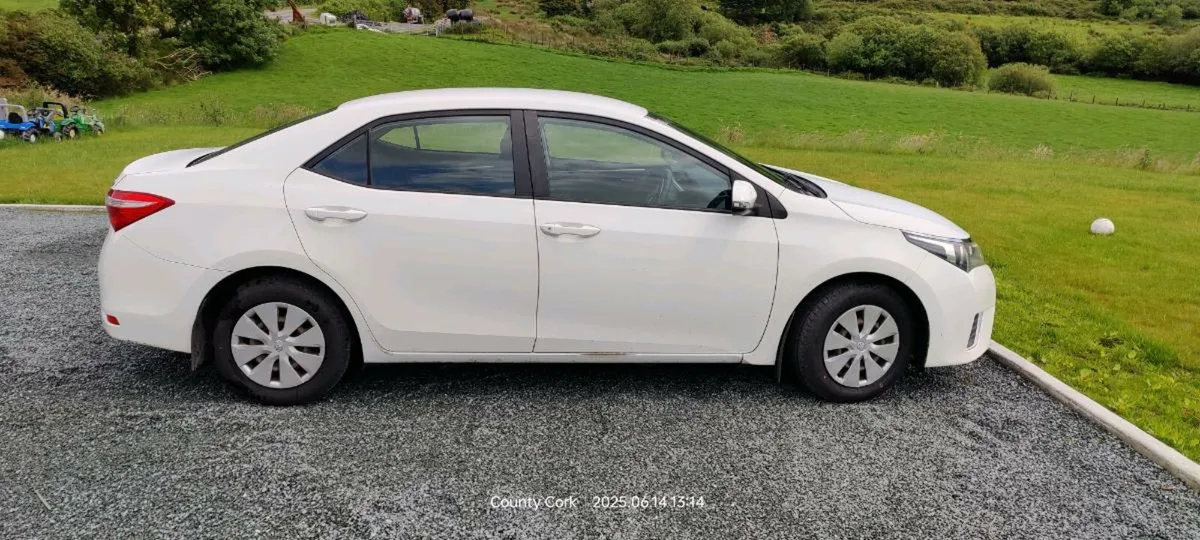 Toyota Corolla 1.4 d4d 2015 - Image 1