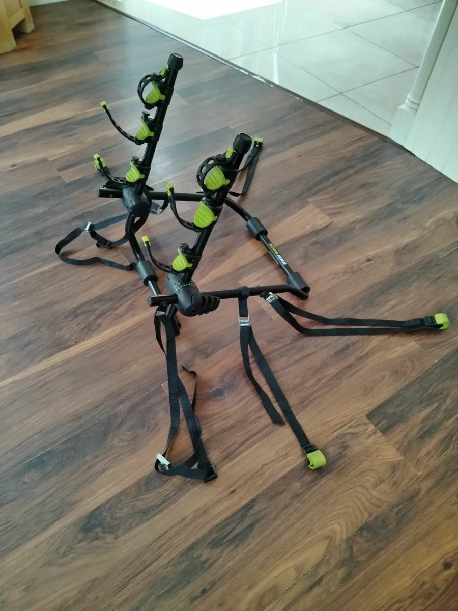 Buzzrack Beetle 3 bike car rack for sale - Image 4