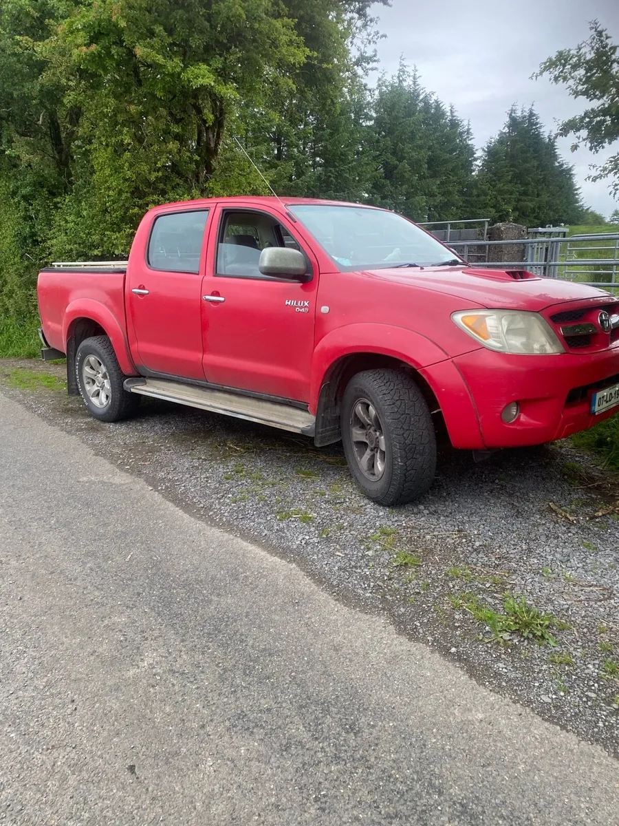 Hilux - Image 1
