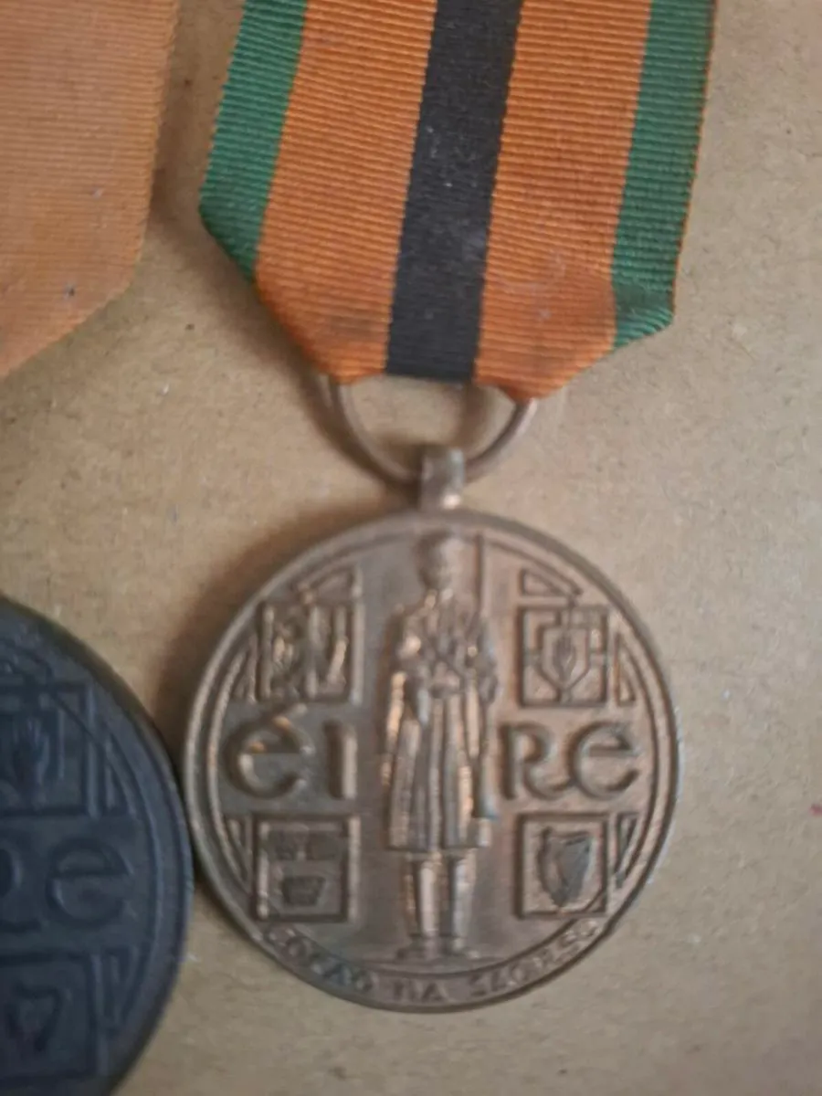 Irish medals - Image 4
