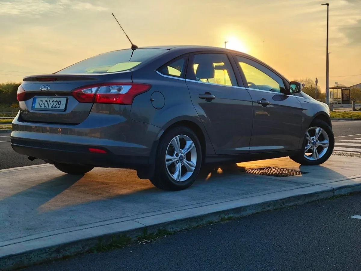 Ford Focus 2012 - Image 4
