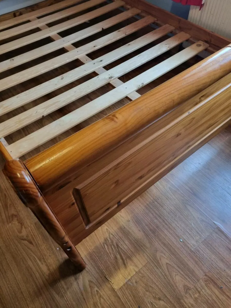 King Size Sleigh Bed - Image 3