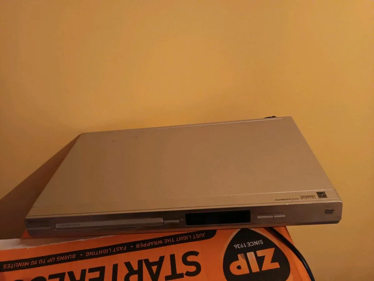 DVD Player - Image 2