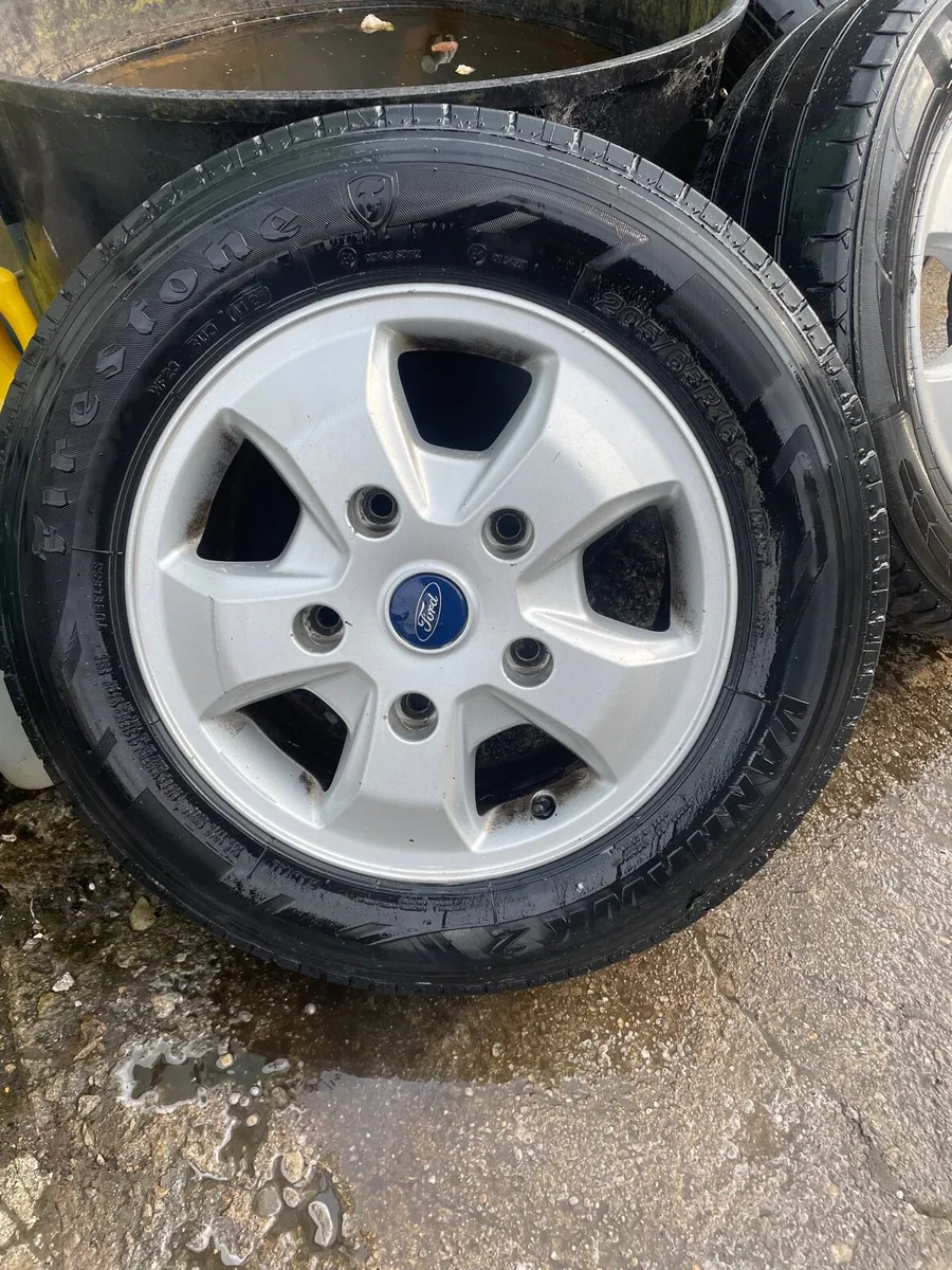 Ford transit custom spare alloy wheels and tyre - Image 1