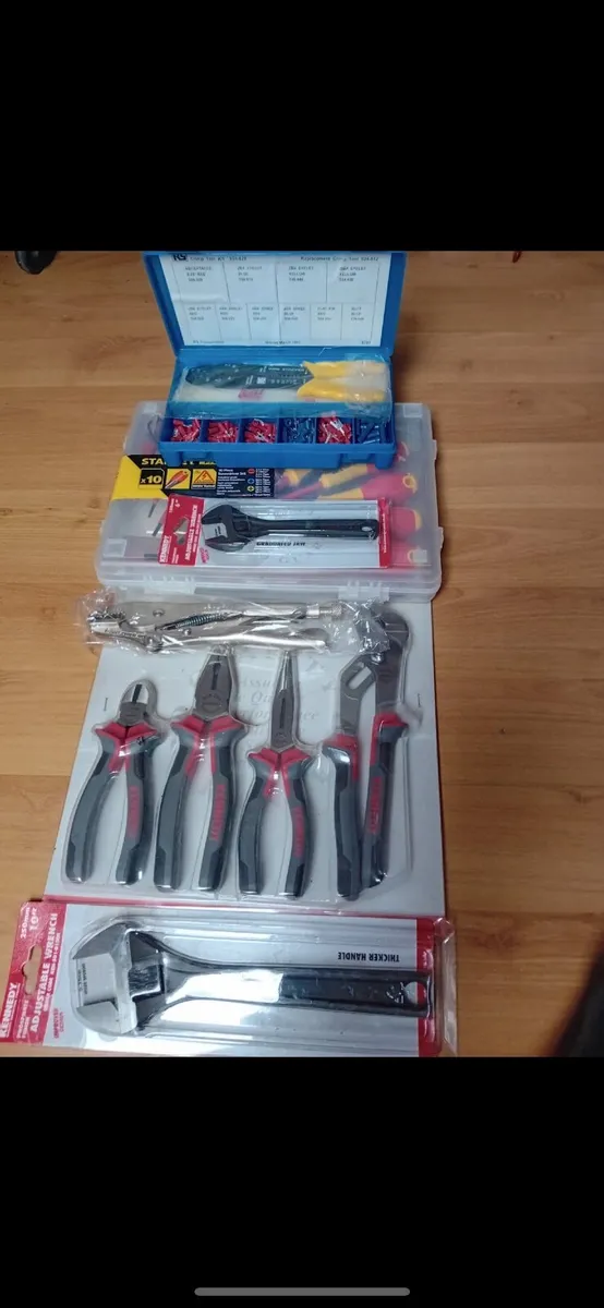 Brand new Electrician Tools