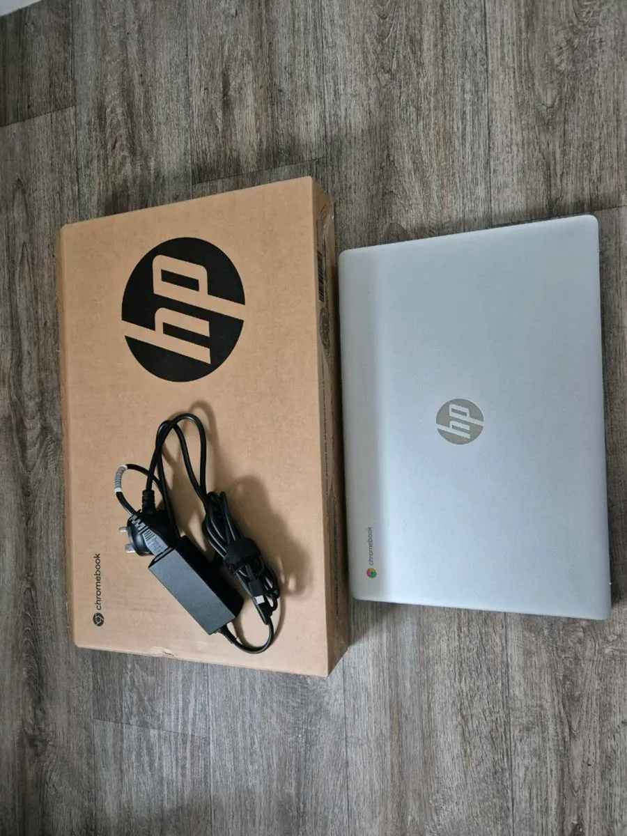 HP 15.6inch Chromebook laptop - Image 1