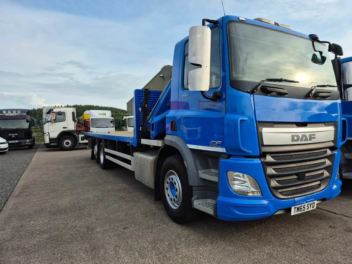 2015 Daf CF330 r/lift steer HIAB 144 Duo - Image 2