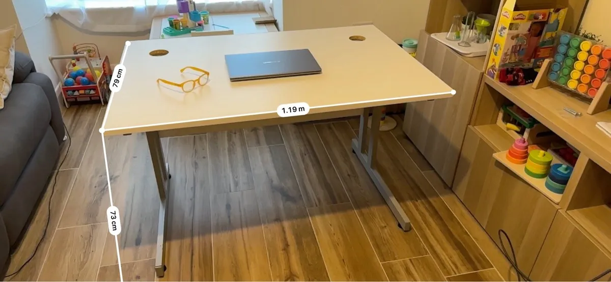 Desk, professional, white - Image 1