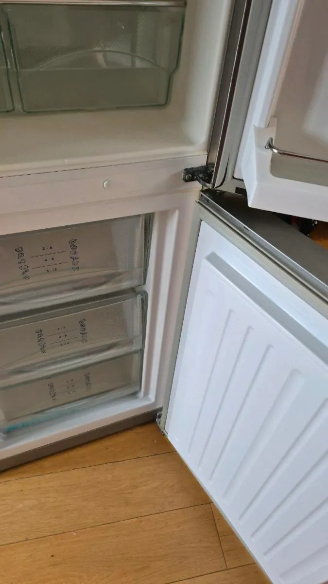 Fridge Freezer (Liebher) - Image 4