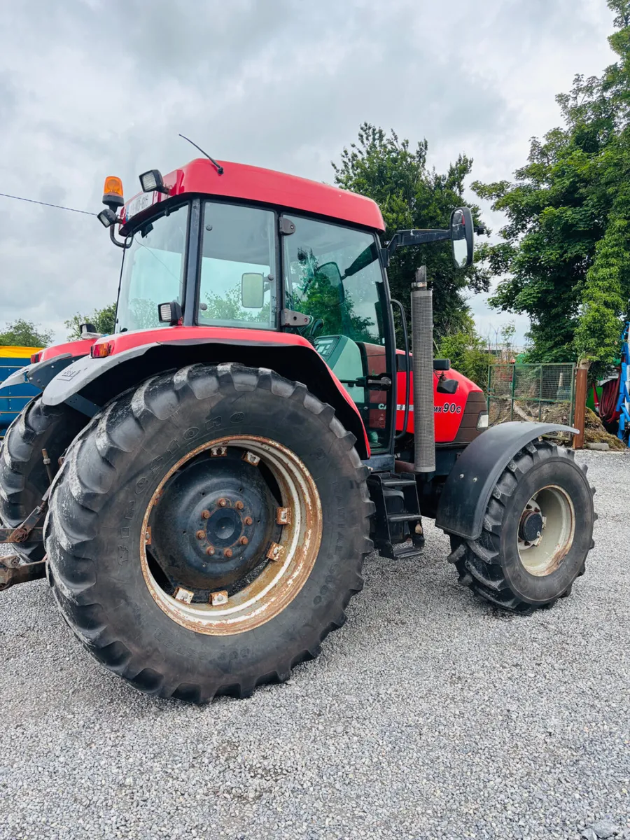Case  MX90C  Tractor - Image 3
